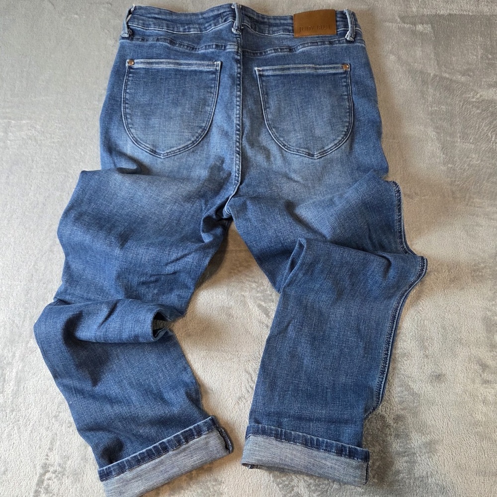 Judy Blue Mid Rise Dark Wash Cuffed Capri Denim Jeans  SIZE 13/31 - Picture 7 of 7